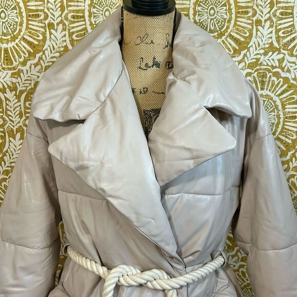 NWT A.L.C. Liam Faux Leather Rope Belt Puffer Coat Jacket in Fog $695 size M - Picture 7 of 16